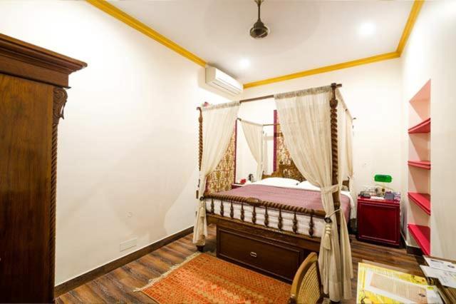 เดอะ คอร์เนอร์ คอร์ตยาร์ด Hotel โกลกาตา ภายนอก รูปภาพ