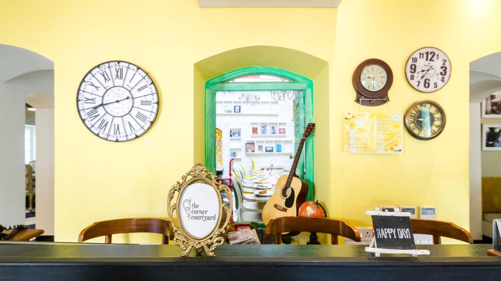 เดอะ คอร์เนอร์ คอร์ตยาร์ด Hotel โกลกาตา ภายนอก รูปภาพ